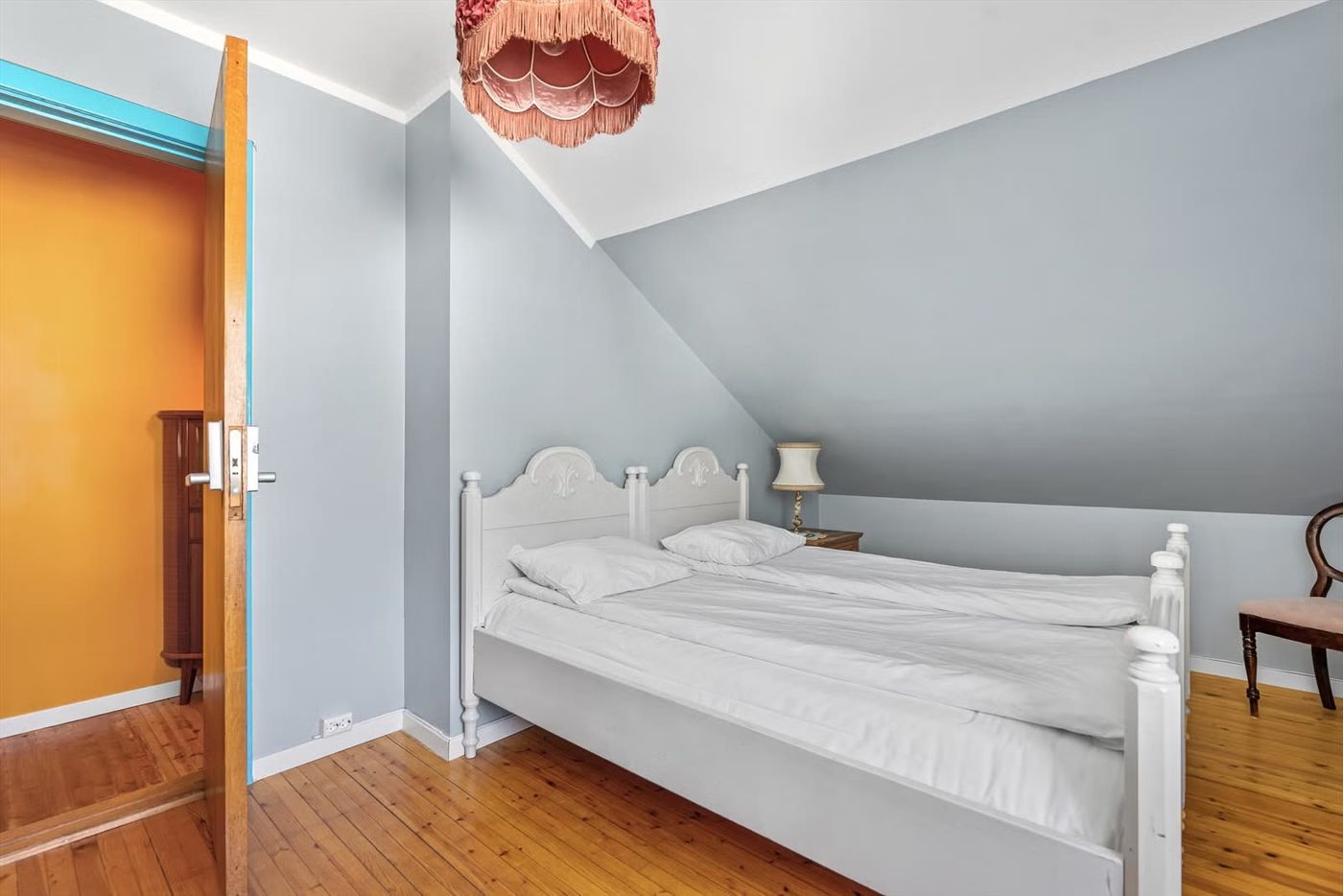 The white room